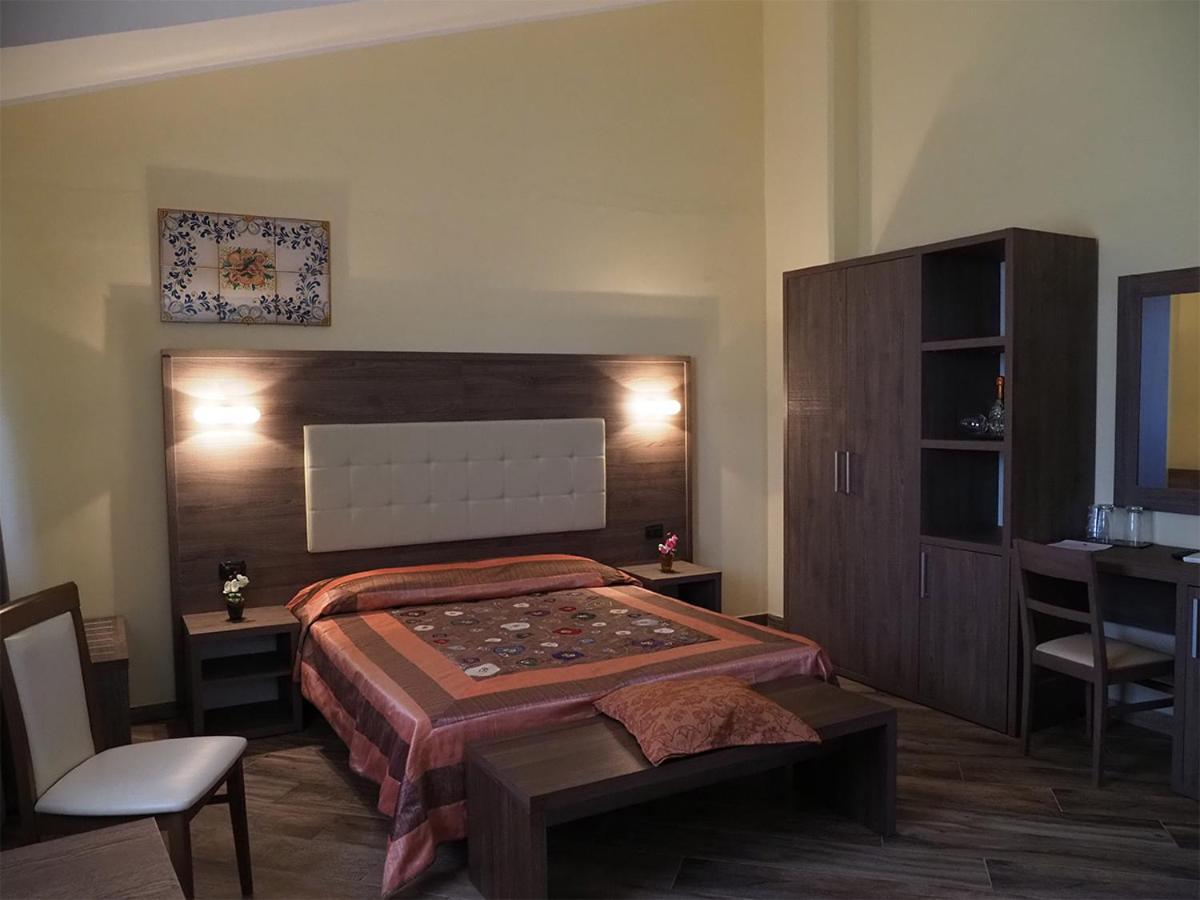 Agriturismo Il Drago Mirabella Imbaccari Zewnętrze zdjęcie