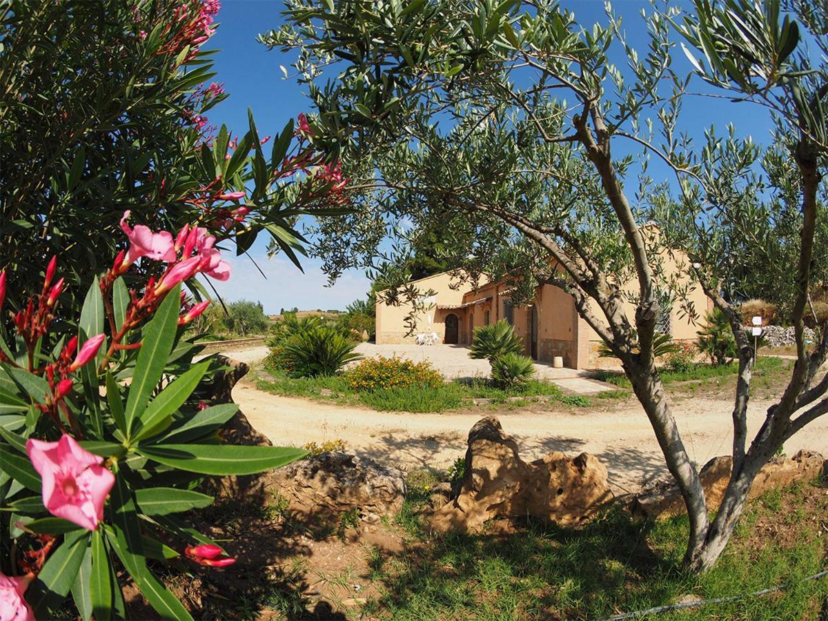 Agriturismo Il Drago Mirabella Imbaccari Zewnętrze zdjęcie